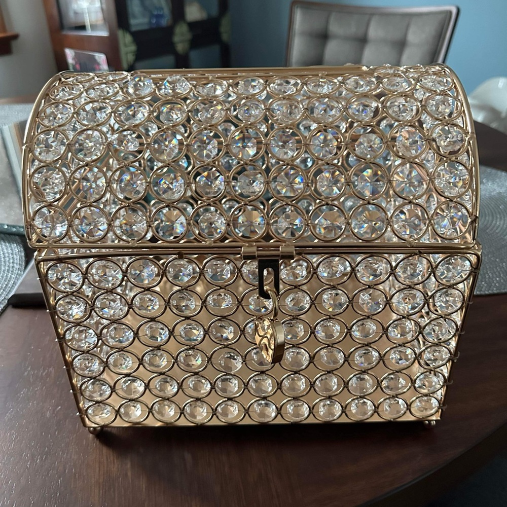 Wedding card holder used once great condition